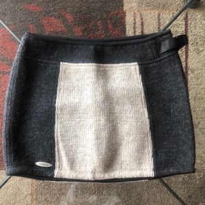 Everest Design 100% Sherpa Wool Mini Skirt size medium in black and ivory